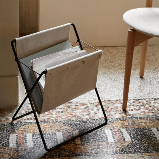 Herman Magazine Stand