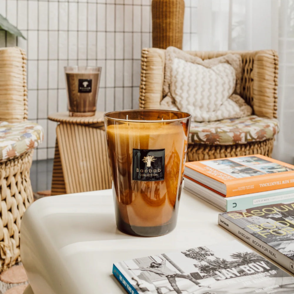 Les Prestigieuses Cuir de Russie Candle - Max 16