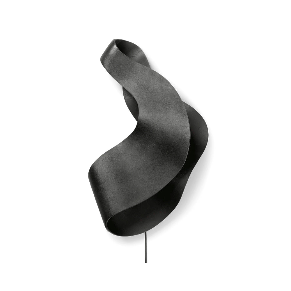 Oyster Wall Lamp - Black